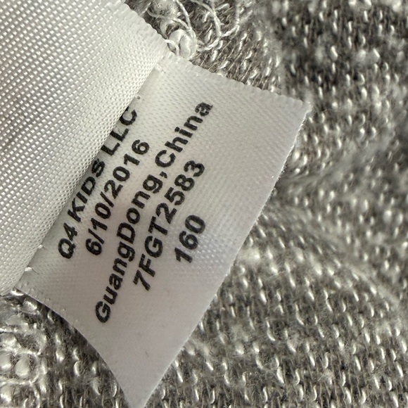 Seven7 Heathered Gray Kids Hoodie 3T - Picture 9 of 9